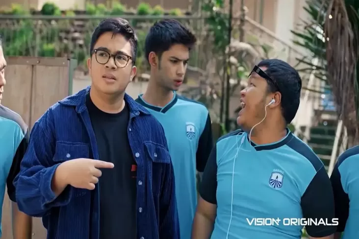 Sinopsis Original Series V+ Temen Ngekost di tempat area RCTI, 3 Januari 2025: Dari Persahabatan hingga Persaingan