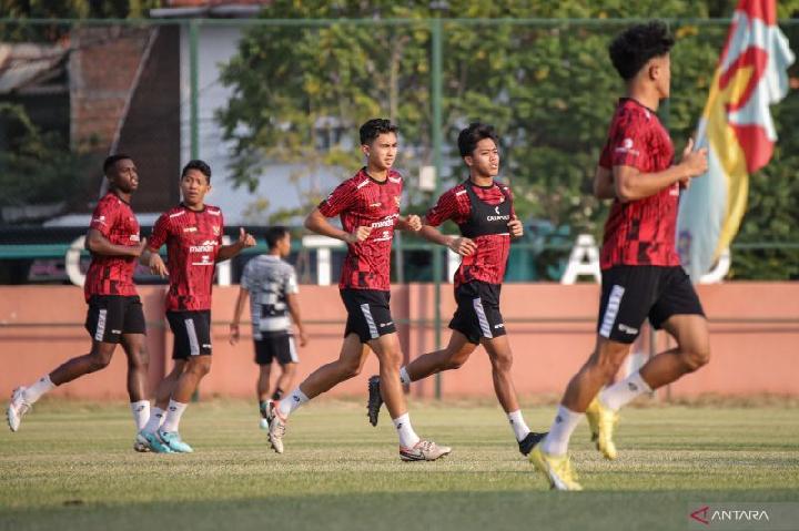 Semifinal Piala AFF U-19 2024: Indra Sjafri Pastikan Welber Jardim Bisa Menunjukkan di Laga Indonesia vs Negara Negara Malaysia