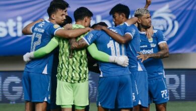 Jadwal Live lalu juga Prediksi Persik Kediri vs Persib Bandung di Kompetisi 1 Waktu petang Ini: Rekor Pertemuan kemudian juga Proyeksi Formasi