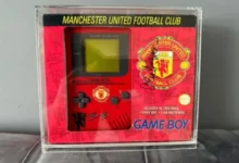 Game Boy Manchester United Terjual Rp623 jutaan