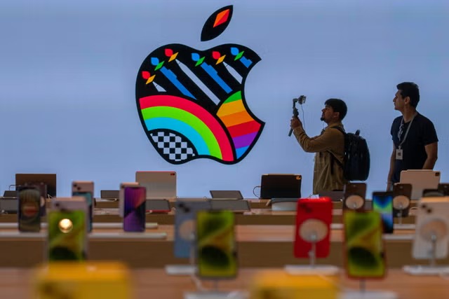 Apple Akan Bikin 9 Pabrik Baru pada Amerika Serikat