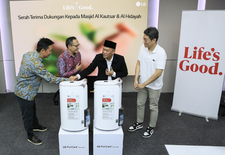 LG Berbagi Kenyamanan Ibadah Ramadan dengan Donasi Dehumidifier Lanjutan