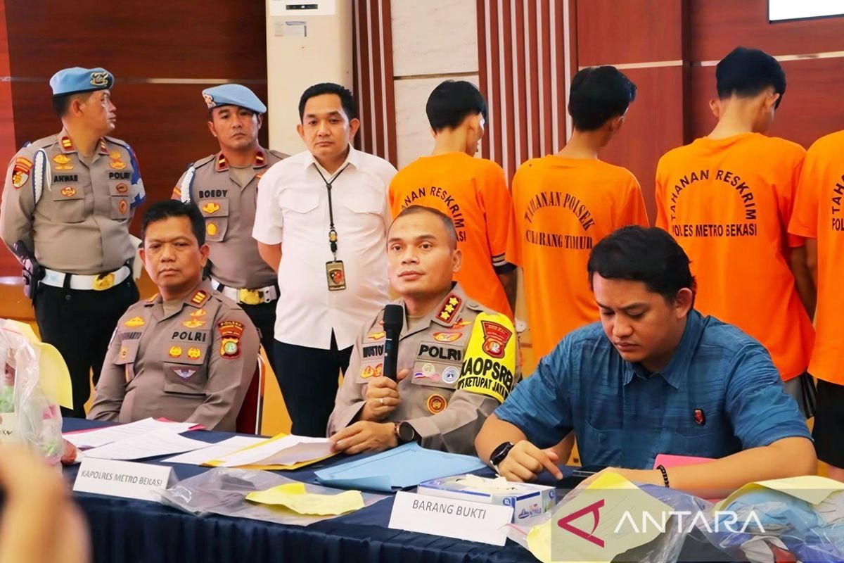 Polisi tangkap empat pelaku pencabulan anak di tempat di Bekasi