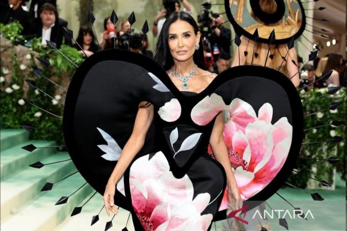 Apa itu Met Gala? Ini adalah adalah tema kemudian dress code-nya untuk tahun 2025