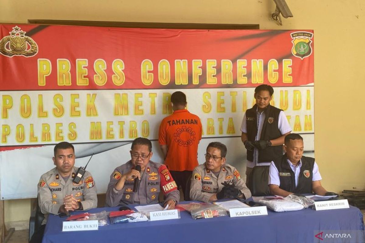 Ulang tahun jadi kedok pesta seks sesama jenis pada area Setiabudi