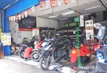 Risiko gunakan ban bekas vulkanisir pada kendaraan beroda dua motor