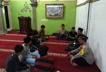 Remaja pelaku tawuran pada Tambora Jakbar dibina di dalam di pesantren kilat