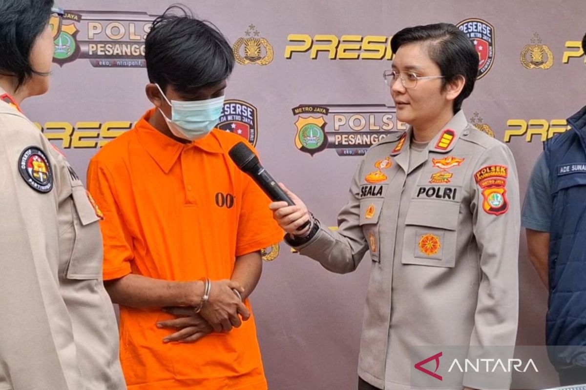 Kriminal sepekan, penangkapan begal susu hingga jukir liar
