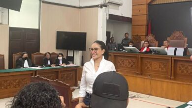 Nikita Mirzani didakwa pakai uang Reza Gladys untuk angsur rumah