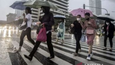 Sebagian Ibukota diprakirakan hujan ringan pada Kamis pagi