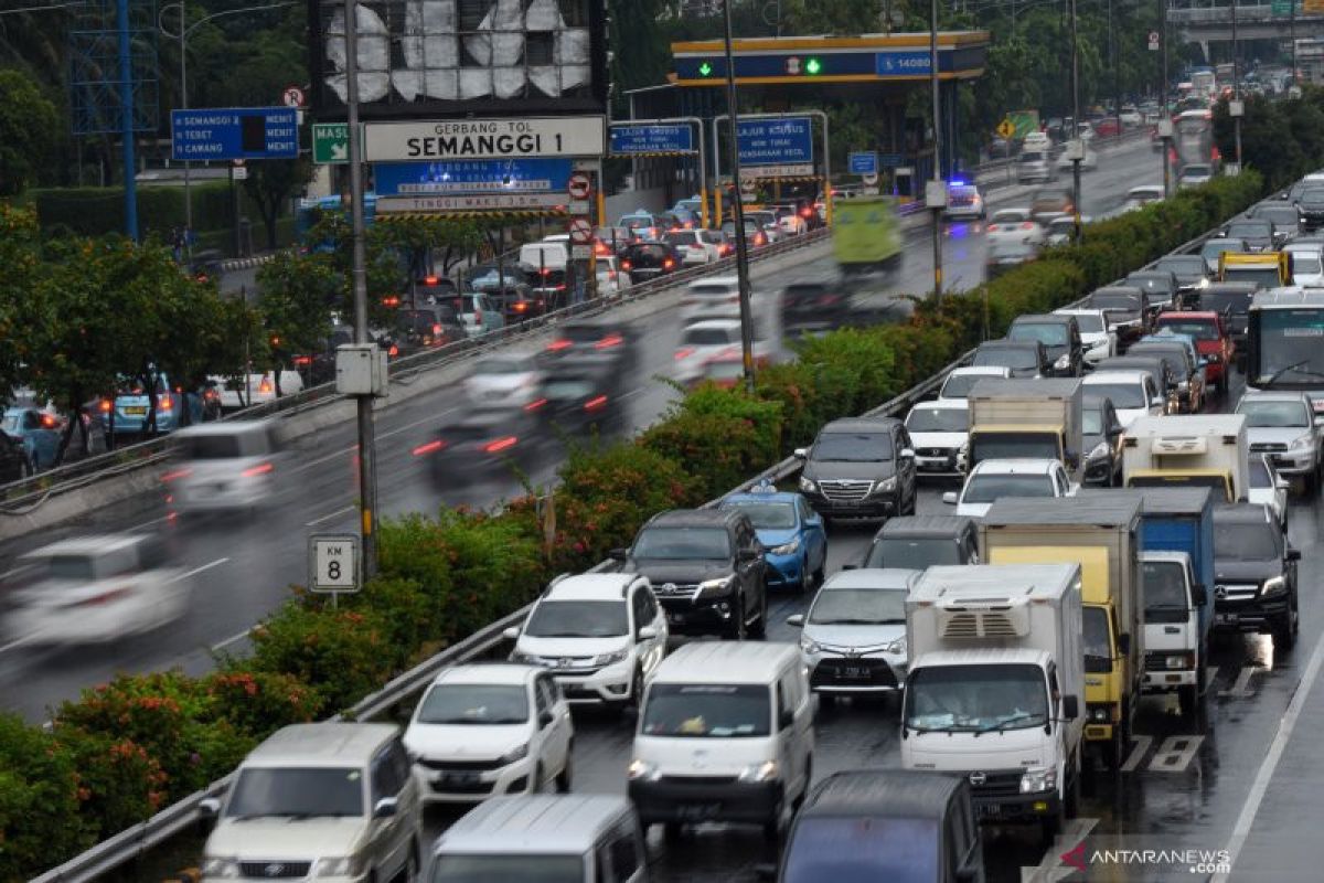 Panduan lengkap cara pasang stiker Flo Tol pada kendaraan