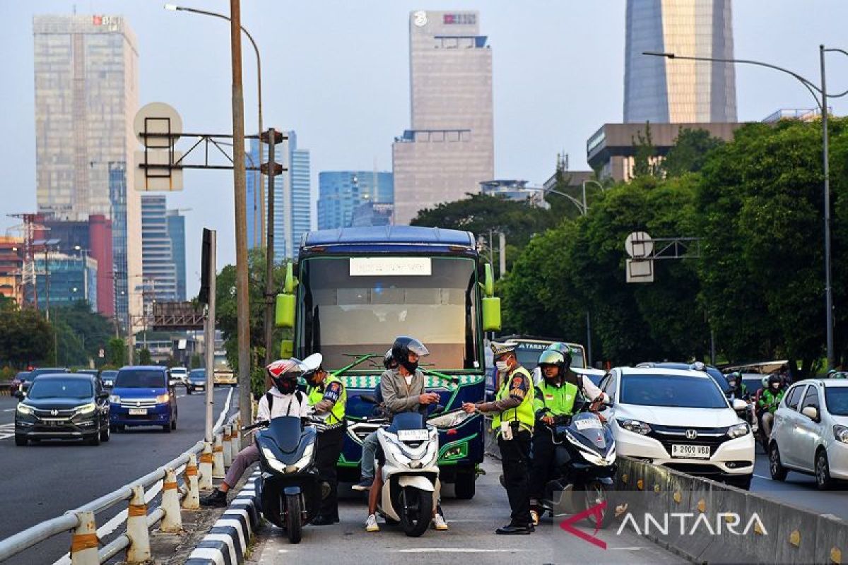 SIM keliling mengakses pada dua lokasi DKI DKI Jakarta pada Akhir Pekan