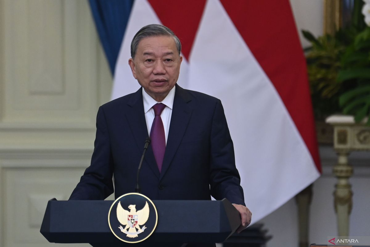 Perbedaan komunisme juga sosialisme, dan juga juga negara penganutnya