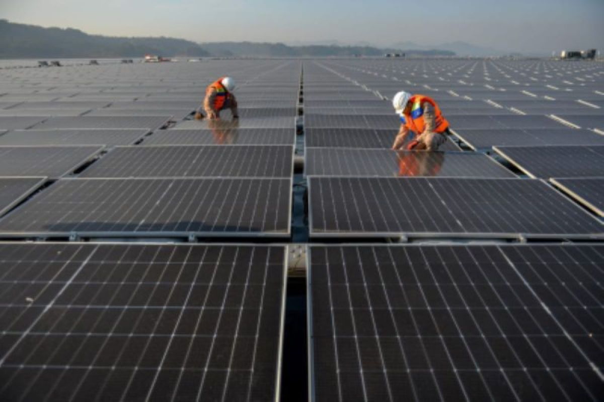 Studi: Tenaga surya opsi terbaik RI capai target 75 GW tambahan berbagai cepat