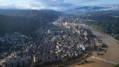 Melihat bencana banjir yang mana melanda wilayah Rongjiang, China