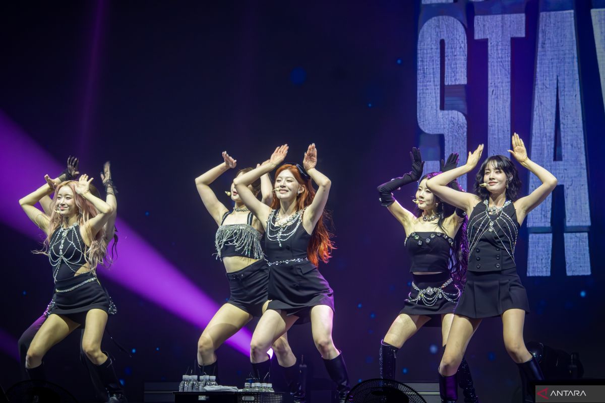 Jadwal lengkap konser kemudian juga fanmeeting Idol K-Pop pada tempat Indonesia 2025