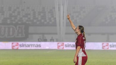 Isa Warps dedikasikan golnya untuk sang nenek