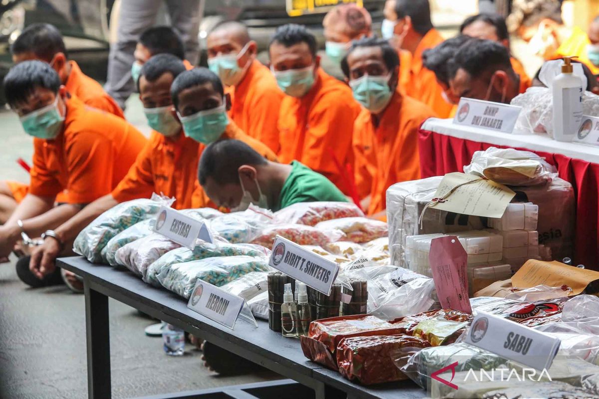 Kriminal Kemarin, Ibu telantarkan bayi hingga ribuan terdakwa narkoba