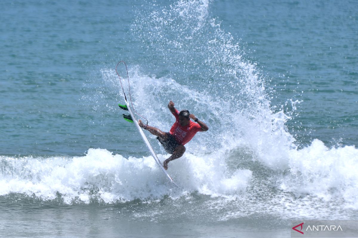 Ketut Agus tempati No.1 Asia WSL QS usai juarai Korea Open 2025