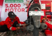Waspadai 7 tanda oli motor habis, segera ganti sebelum mesin rusak