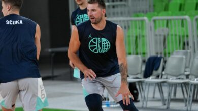 Luka Doncic alami cedera lutut ringan ketika Slovenia kalah dari Latvia