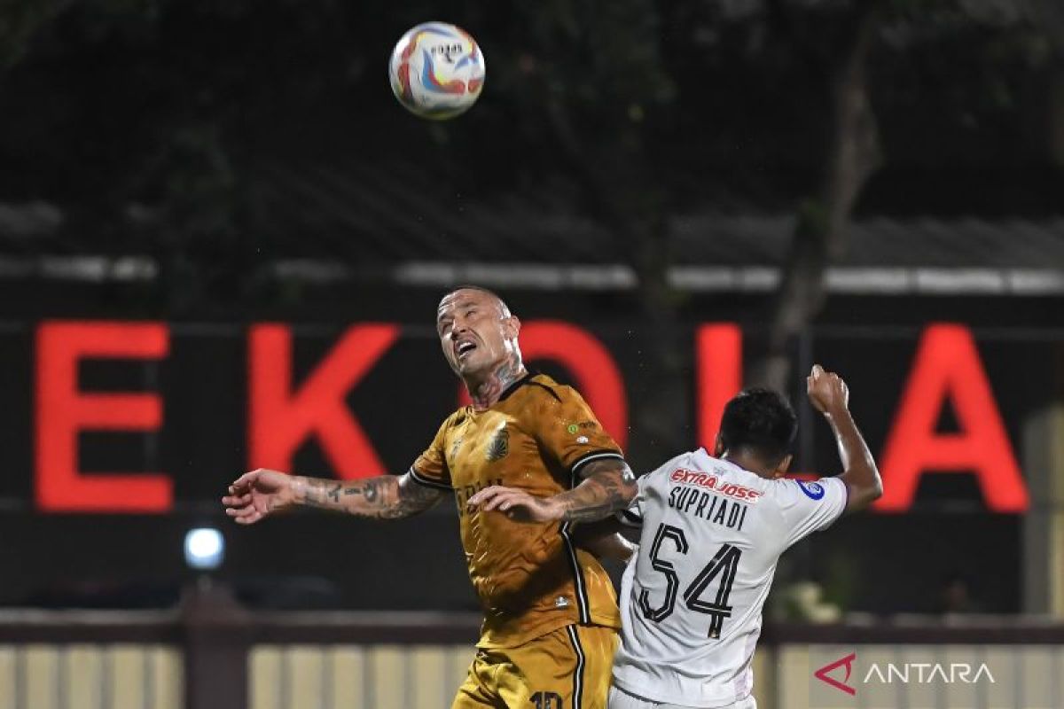 Radja Nainggolan ditangkap tindakan hukum narkoba, bagaimana nasib kariernya?