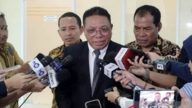 Profil Hakim MK baru, Inosentius Samsul
