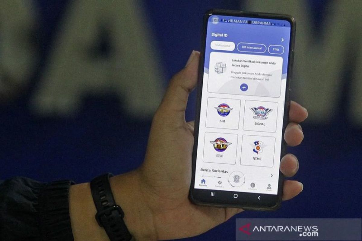 Panduan perpanjang SIM online: Langkah, biaya, lalu ketentuan terbaru 2025