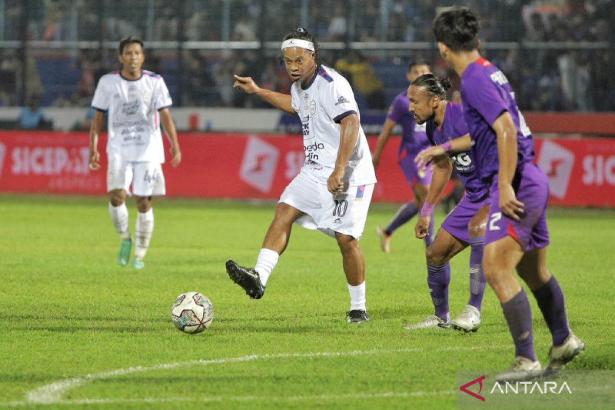 Ragnar Oratmangoen sebut Ronaldinho jadi role modelnya pada sepak bola