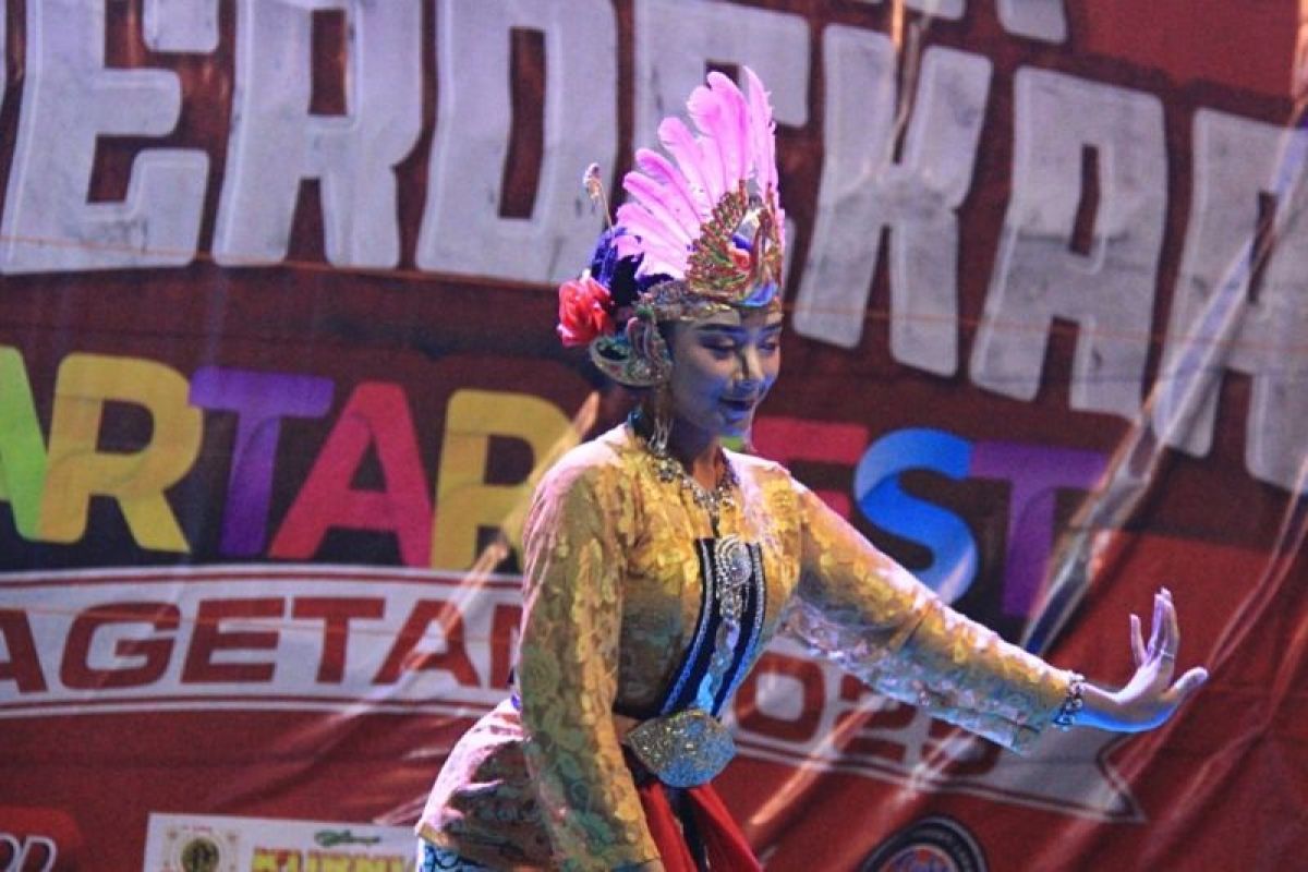 Cara simpel anak muda rayakan HUT RI ke-80 dengan kegiatan bermakna