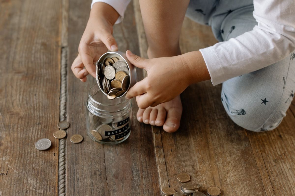 Tips hemat juga cerdas mengatur uang jajan tanpa harus ribet