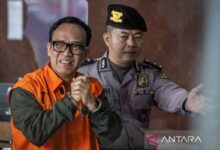 Berapa harta kekayaan Immanuel Ebenezer?