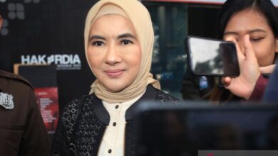 Jejak karir Nicke Widyawati, eks Dirut Pertamnia terseret korupsi LNG