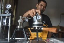 Mana lebih banyak besar sehat teh atau kopi? Hal ini faedah juga efek sampingnya