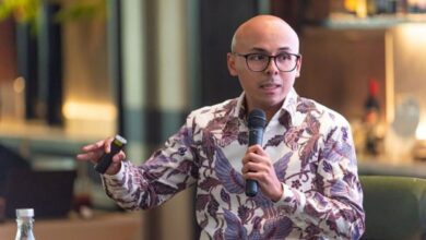 Profil Dirgayuza, Asisten presiden bidang Komunikasi Analis Kebijakan