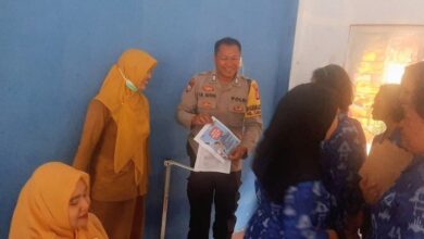 Bhabinkamtibmas Cakranegara Utara Sosialisasi Pencegahan Bullying terhadap Ibu-Ibu Kader