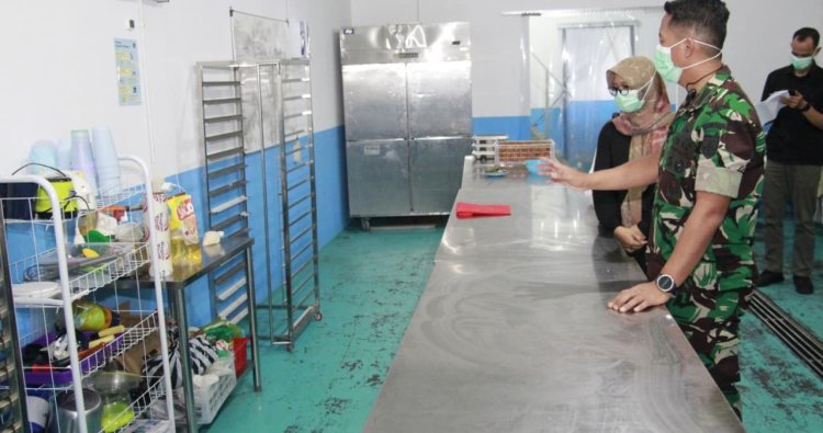 Sidak Mendadak Dandim Temanggung 3.645 Porsi Makan Bergizi Gratis Dipertaruhkan Kebersihan Dapur Kunci Penting Pokok Utama