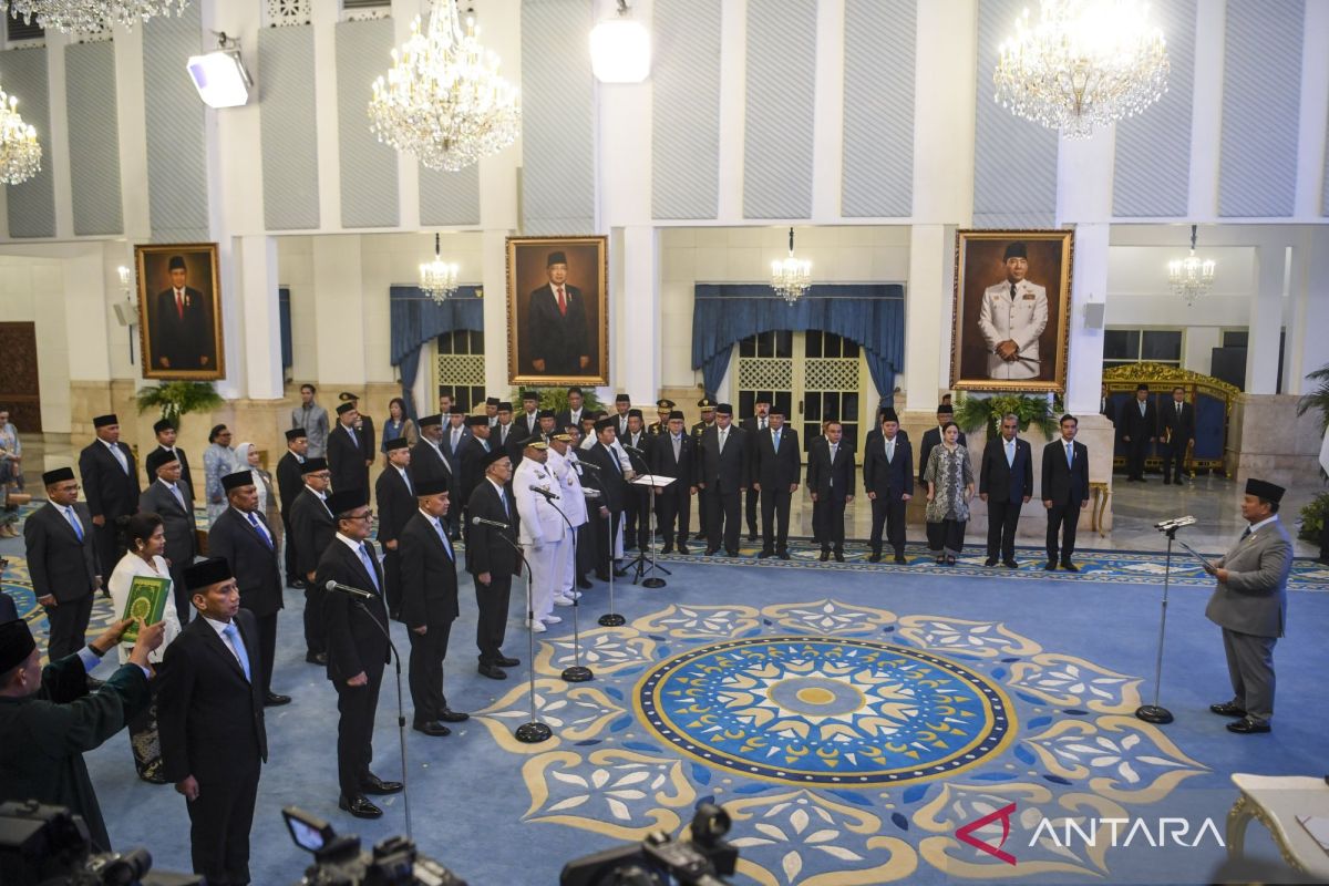 Profil Agung Gumilar, Asisten presiden bidang Analis Berita Strategis