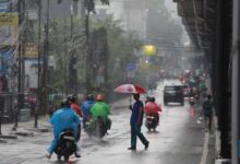Air Hujan Ibukota Mengandung Mikroplastik, Ahli Jelaskan Penyebabnya