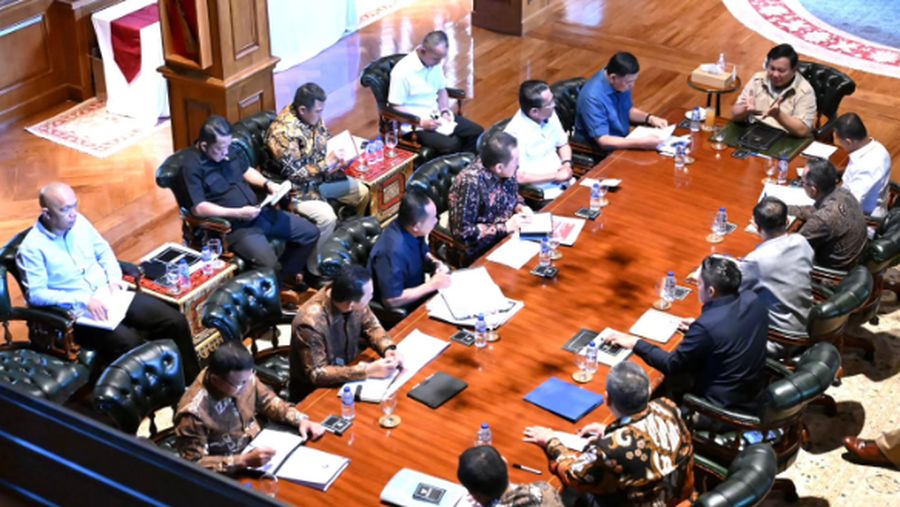 Potret Prabowo Rapat Siang-Malam pada pada Hambalang Bahas Tambang