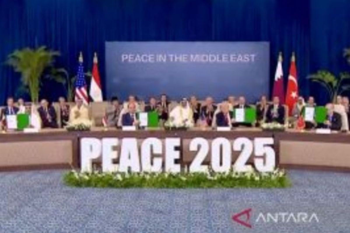 Donald Trump sebut Prabowo “sosok luar biasa” pada KTT Damai Wilayah Kawasan Gaza