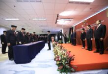 Perkuat integritas, Ketua Dewan Komisioner OJK lantik 13 pejabat baru