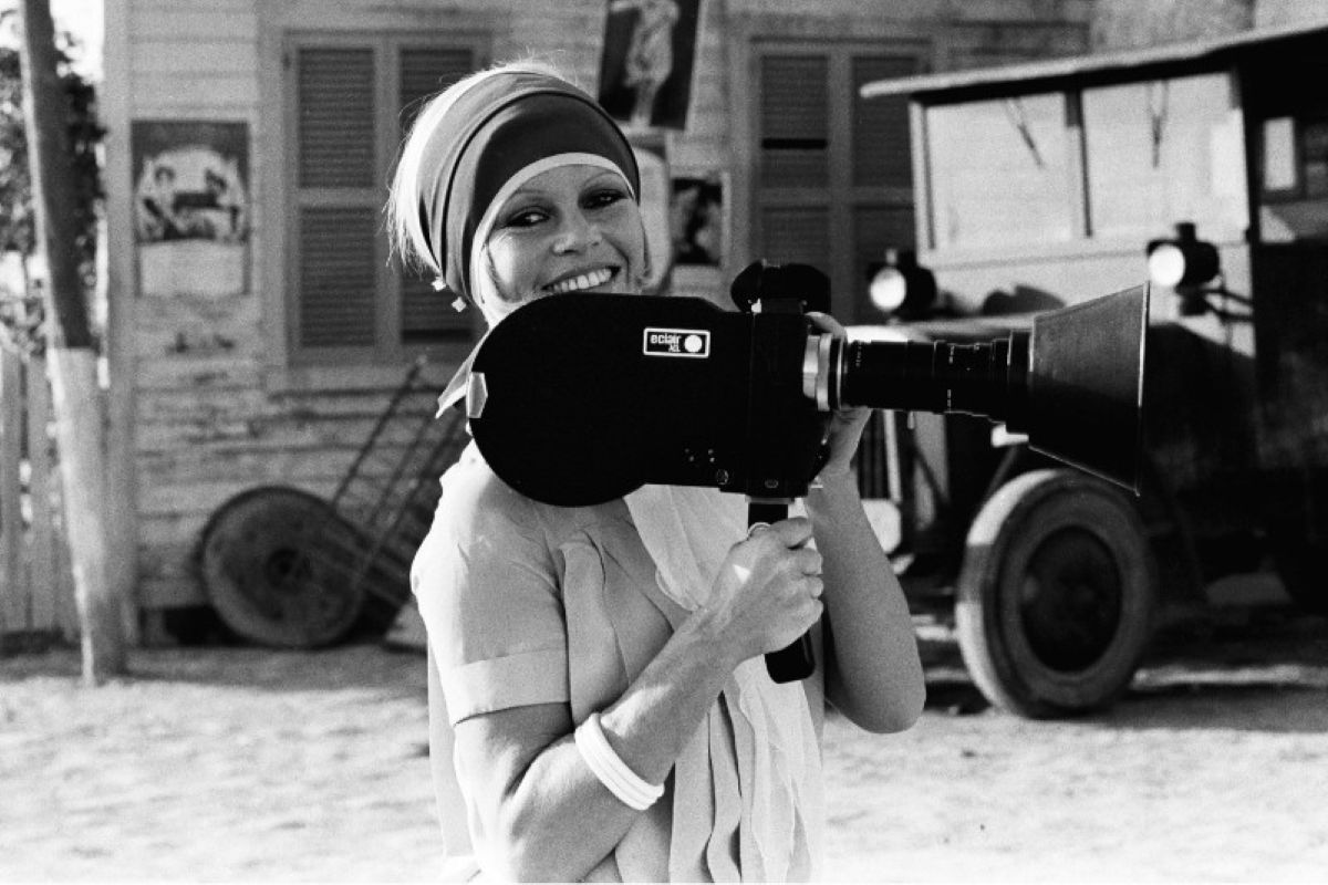 Sosok Brigitte Bardot: Aktris legenda selama Prancis & aktivis hak hewan