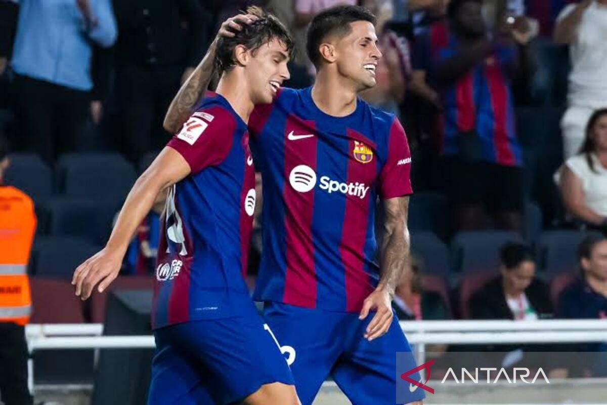 Profil sesudah itu jejak karier Joao Cancelo, sosok bek baru Barcelona 