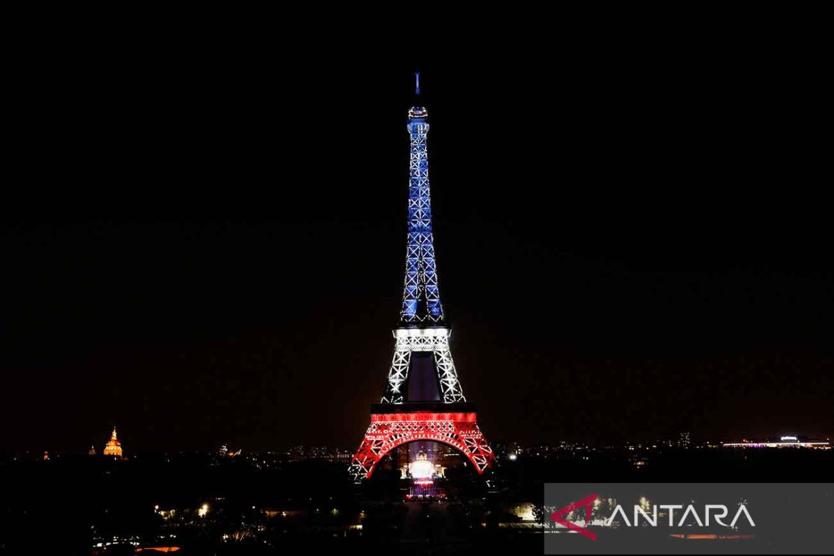 Selain Patung Liberty, Hal ini daftar landmark ikonik megah ke bola
