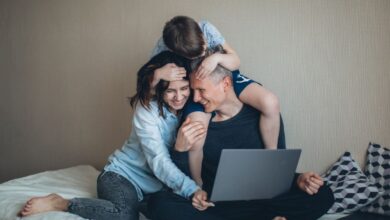 Tak diperlukan mahal, ini 13 ide kegiatan romantis bareng kekasih di mana Tahun Baru