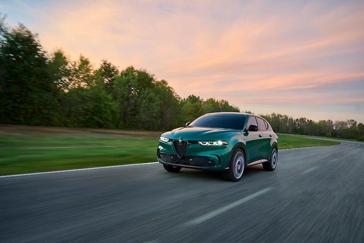 Alfa Romeo hidupkan kembali semangat Giulietta lewat hatchback baru