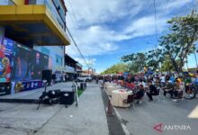 Nobar Maroko-Brasil, olahraga sambil kulineran di dalam Tepian Sungai Kayan