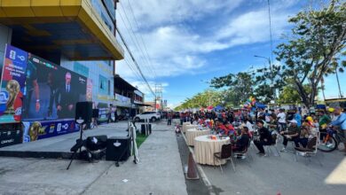 Nobar Maroko-Brasil, olahraga sambil kulineran di dalam Tepian Sungai Kayan
