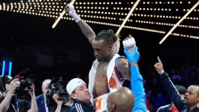 O’Shaquie Foster atasi Ford untuk pertahankan sabuk juara bumi WBC